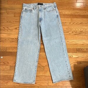 Abercrombie & Fitch Mens Light Blue Baggy Jeans